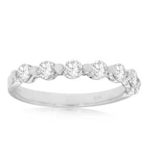 WHITE GOLD DIAMOND RING W3877D