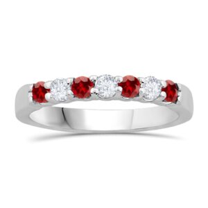 WHITE GOLD GARNET & DIAMOND BAND M5453