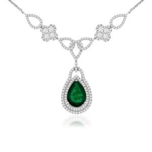 WHITE GOLD EMERALD & DIAMOND NECKLACE WC9120E