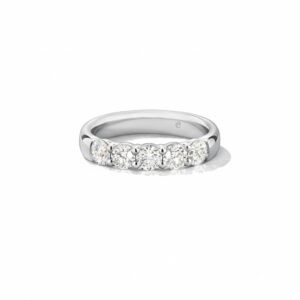 HEARTS ON FIRE SIGNATURE 5-STONE BAND UU29428WGHV1956500