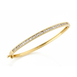 YELLOW GOLD DIAMOND BANGLE BRACELET C2346