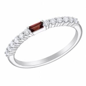 WHITE GOLD RUBY & DIAMOND RING M6779