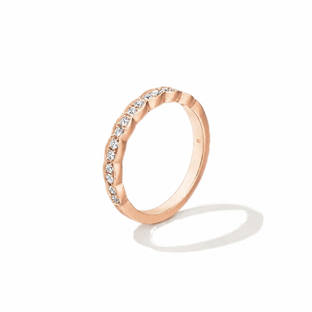 HEARTS ON FIRE LORELEI FLORAL DIAMOND BAND UU438RGHV0156500