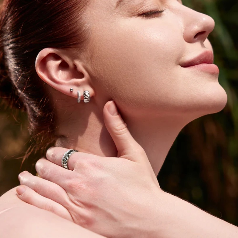 ANIA HAIE SILVER KISS HOOPS E057-05H